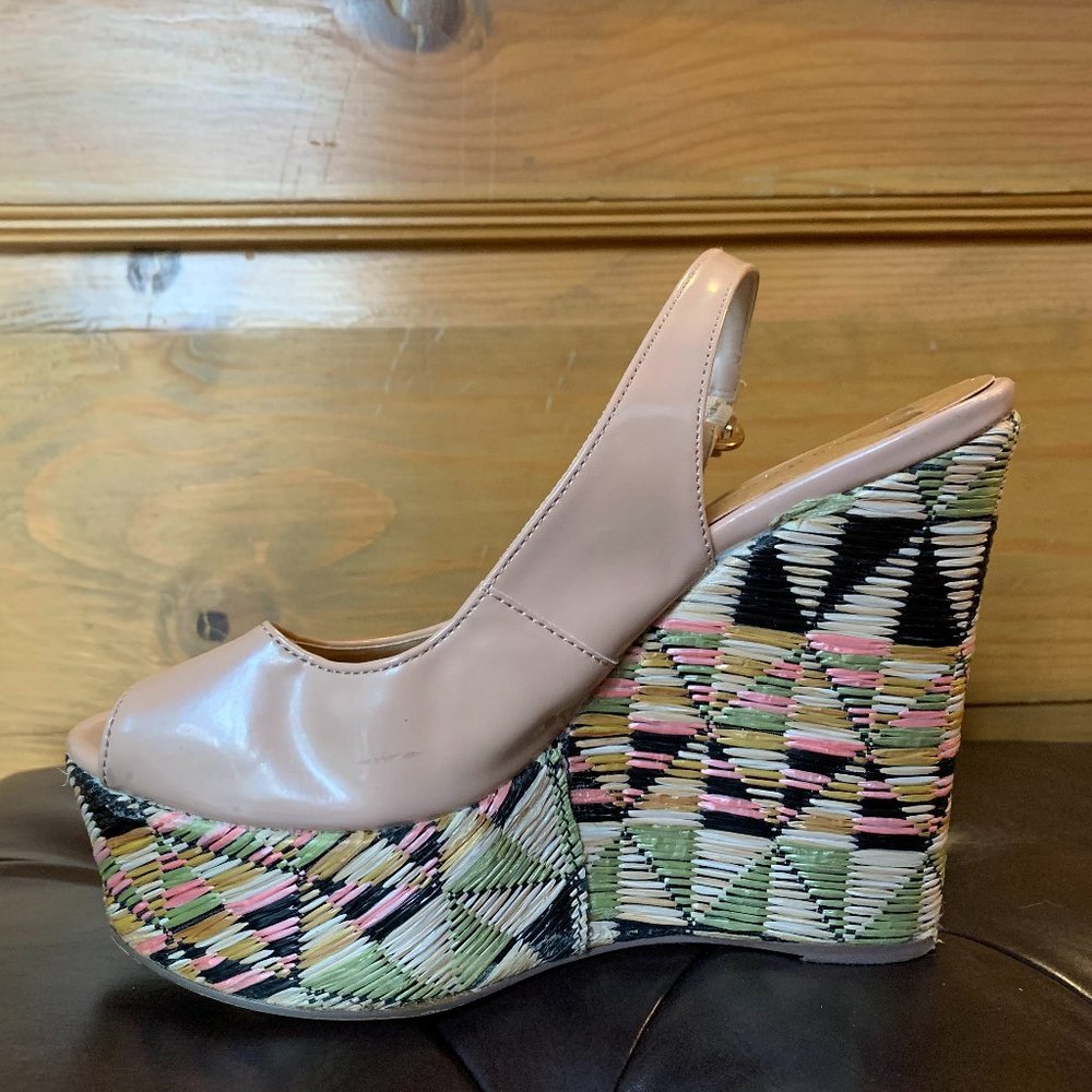 Steve Madden Platform Wedge Open Toed Sandal Size 7.5